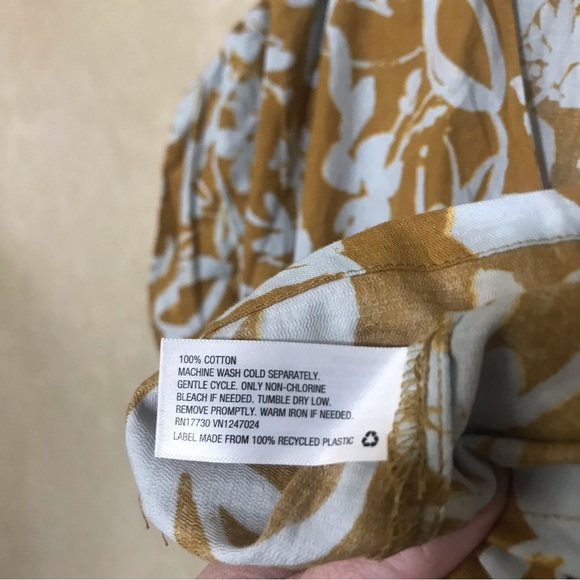 2/$20 Gold Floral Knee Length Tie Sleeve V Neck Summer Dress 2X 3X - Picture 8 of 8